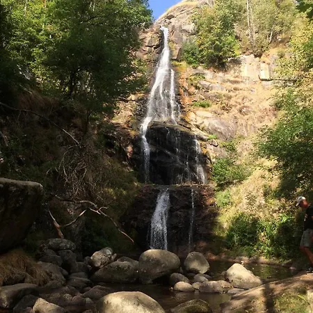 别墅 L'eden Des Cevennes *